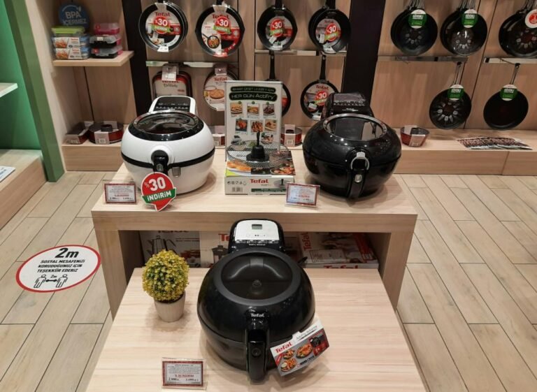 Is an Oil-less Fryer the Same as an Air Fryer? A Comprehensive Comparison